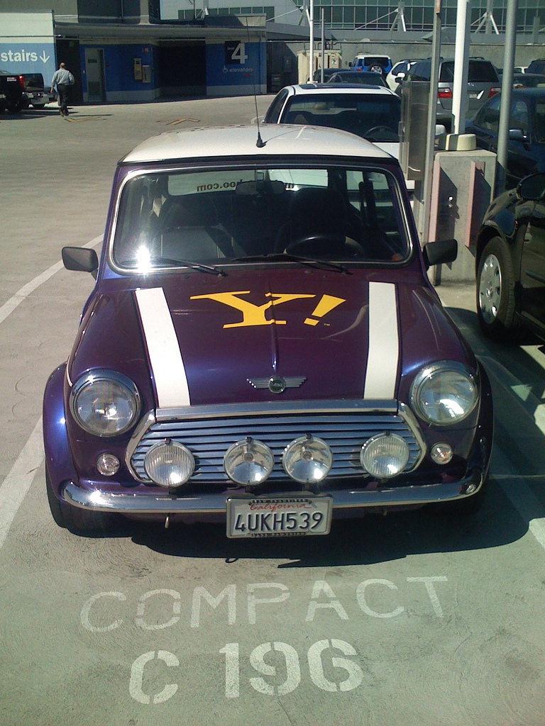 Yahoo Mini Car
