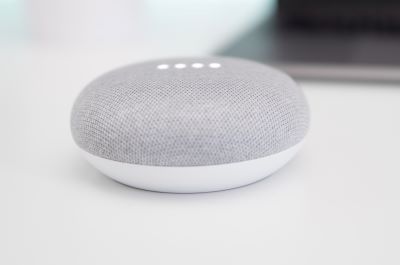 Google Nest Sprach Sssistant