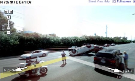 Google Maps StreetView zeigt Auto Unfall
